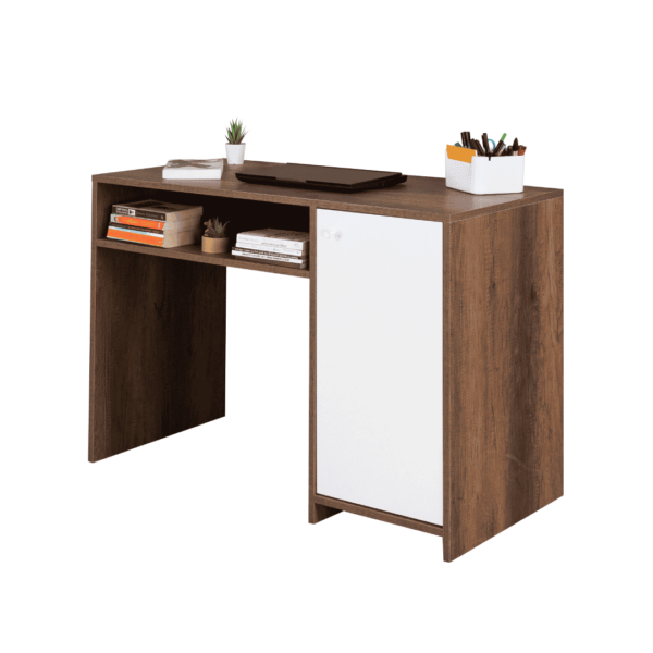 Desk D033 - مكتب