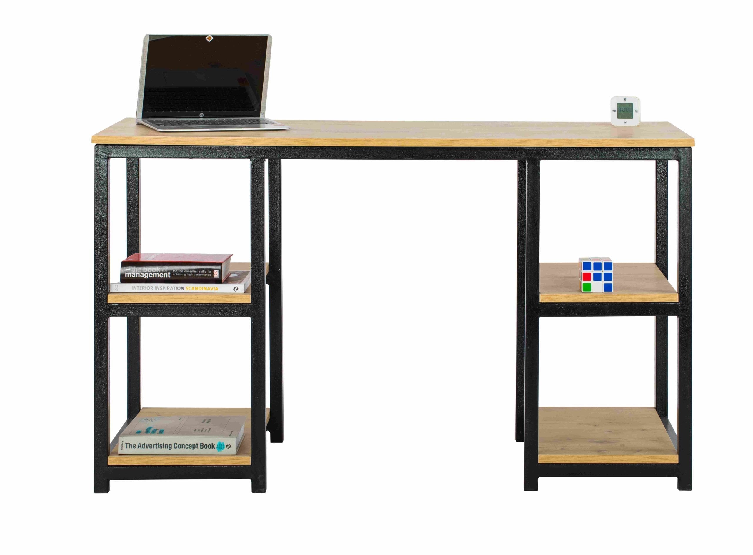 Desk D026 - مكتب